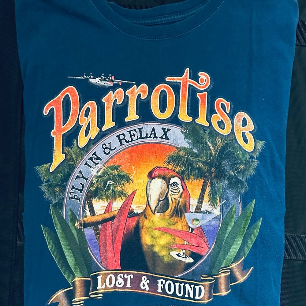 Parrot Graphic Tee in Blue Men’s Size XL